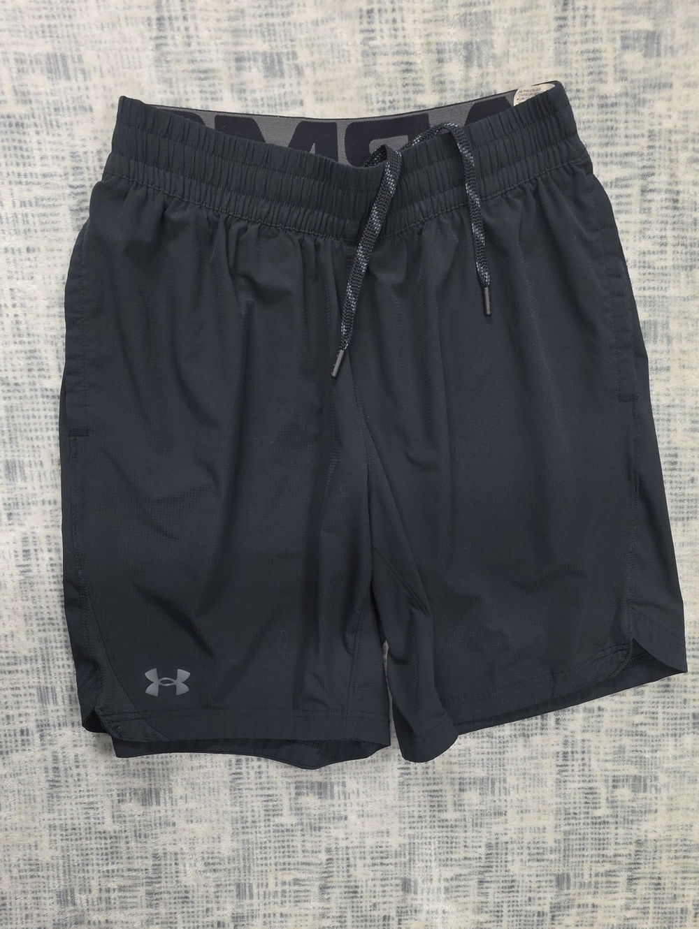 Under Armour Men’s Black Athletic Training Shorts